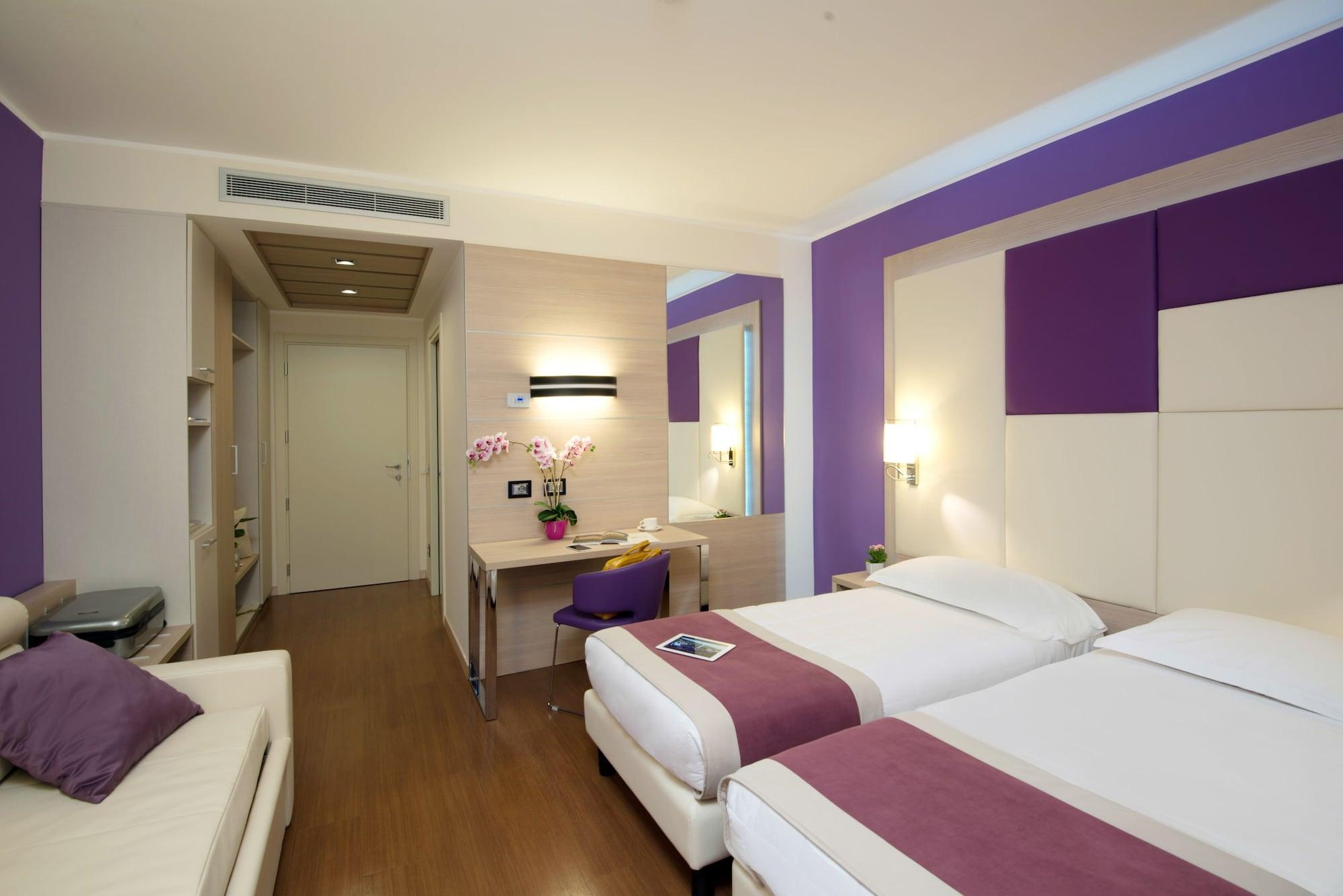 As Hotel Limbiate Fiera Room photo